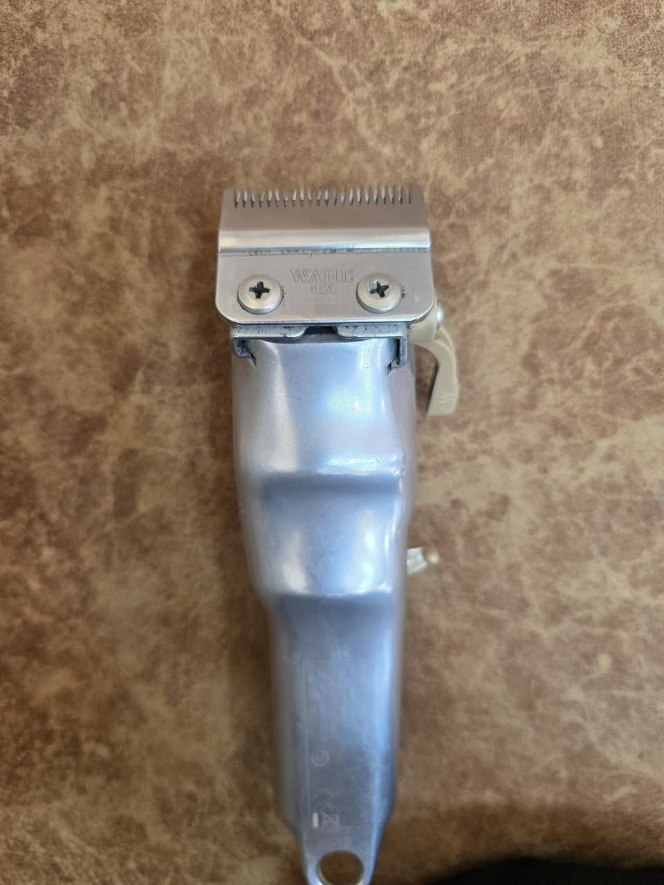 سينور لبيع نظيفة مشط جديد شاد الها
الرقم *********** 
مكاني بابل تقاطع الثورة
