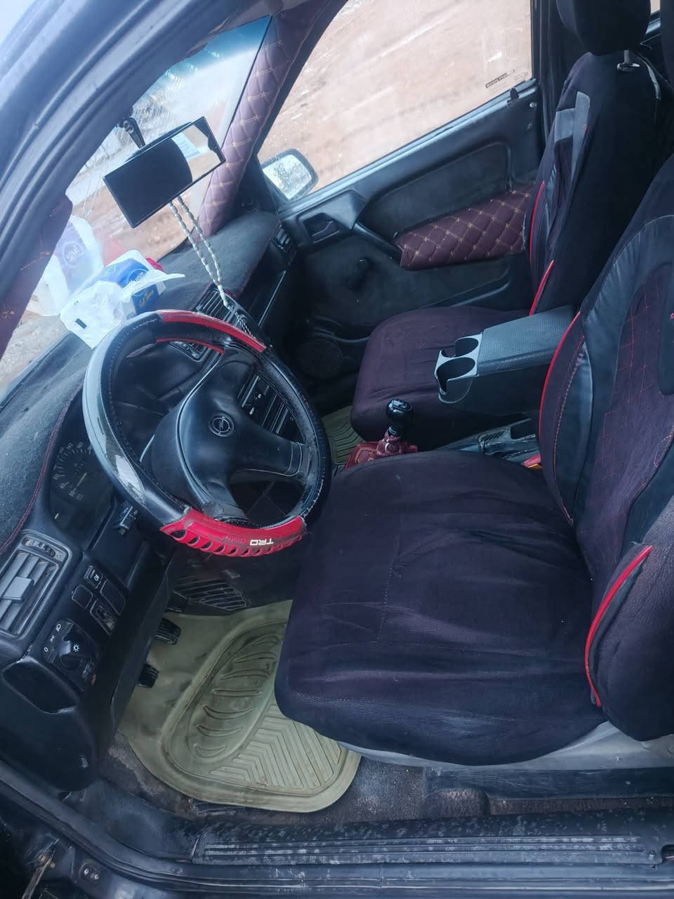 فكترا حجم 20
موديل 1993
سنوية لغاية 2030
گير ومحرك وطخم وكهربائيات شرط 
السعر 35 وييها مجال
للاستفسار الاتصال بالارقام 
***********
***********
