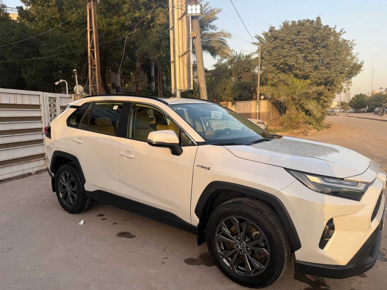 السلام عليكم راف فور للبيع موديل 2024 هايبرد وكاله عبد الطيف جميل ياباني اصل مكفوله كفاله عامه ماشيه 7000 بعده أخت زيرو فول مواصفات فتحه بصمه فور ويل المكان بغداد الدوره رقمي ***********
