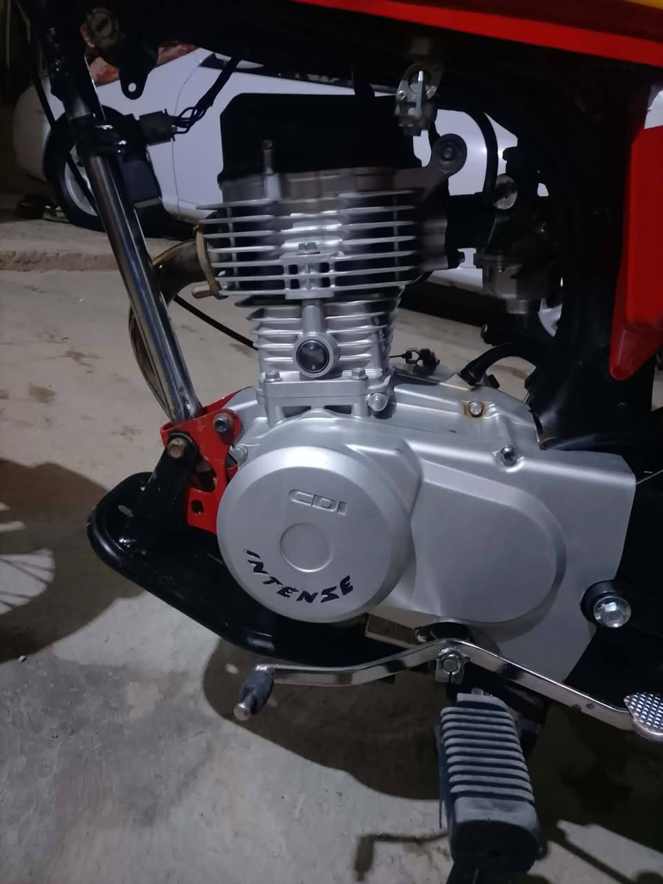 السلام عليكم دراجه انتنس للبيع درجة خير من الله درجةموديل 24شلعه ومعدل وسرعه العنوان ديالى كنعان الرقم ***********اتصل وبيك خير ودلل
