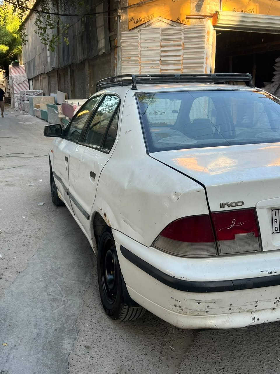 سمند ٢٠١٠ كربلاء بأسمي تحويل كير ومكينة كورلا سياره نضيفه وبدون نقص حدادية جديده تخم  تاير جديد مكان السياره بغداد المشتل 
***********
السعر ٣٠ ورقة وبيها مجال
