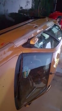 سمند مديل ١١ ناطق رقم انكليزي بسمي هيه مصفره هزه قبل اسبوع مسويها محرك...