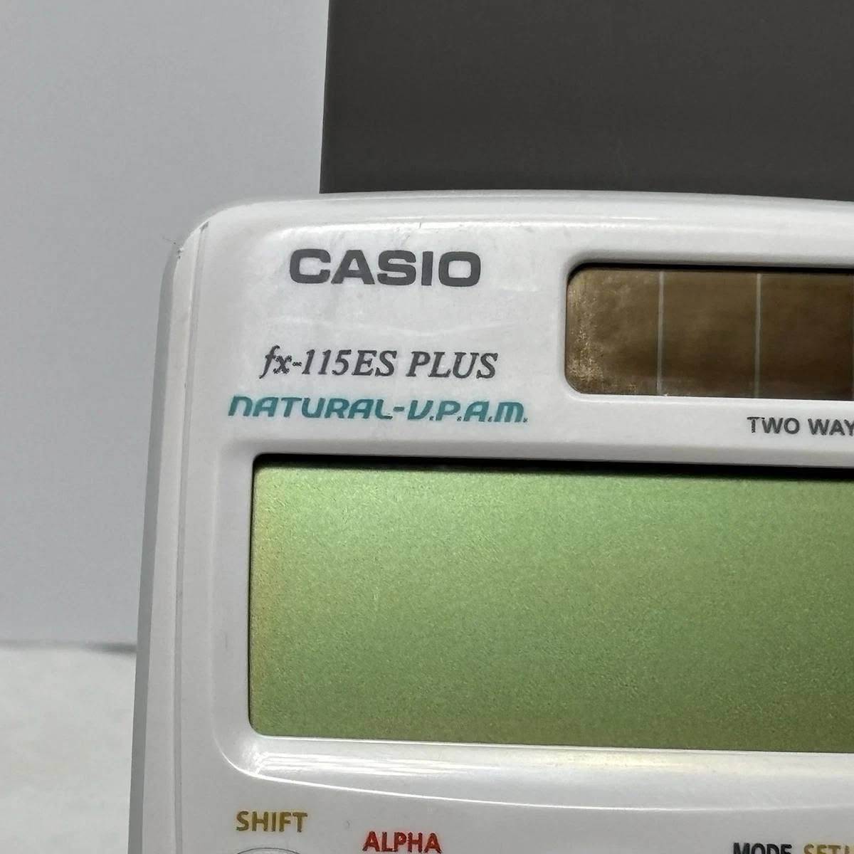 آلة حاسبة علمية من نوع Casio fx-85GT PLUS تتميز بلونها الأبيض وتصميمها الذي يعرض المعادلات بشكل طبيعي.تحتوي على 260 وظيفة مختلفة للعمليات الحسابية والهندسية.تعمل بالطاقة الشمسية بالإضافة إلى البطارية، وهي مناسبة جداً للاستخدام المدرسي والجامعي


**إذا كنت صاحب هذا الإعلان وتريد حذفه لأي سبب، رجاءا أرسل رسالة إلى الدعم الفني**