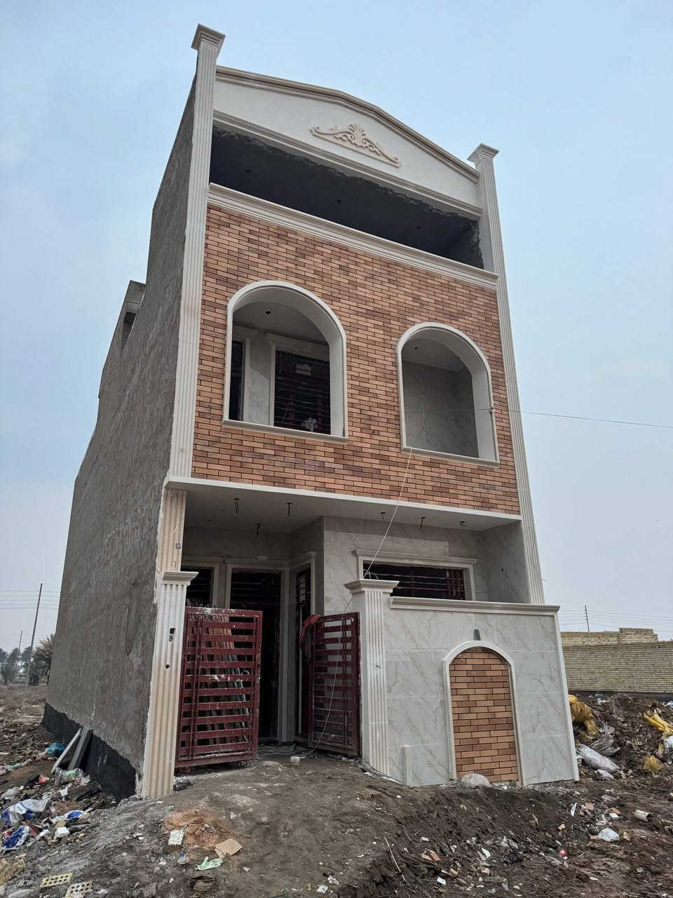 جزء من اعمالي في بغداد عمل بكل محافظات العراق
تغليف واجهات حسب تصاميم الهندسيه بل حجر 🏭 صناعي كافه انواعه سيراميك كافه انواعه 
١-ماده الفوم التركي
٢-لبخ طلس + صقل بل ماده اسباني
٣-دقه في العمل 
كوبلن فرمستون كافه انواعه نوعيه جيده  ماده اسباني 
اضافه جلي مرمر والحجر
وتغليف الحجر
تصفير لبخ مع تطبيك💺 بورسلاين بكل انواعه 🛢️

٤-التزام بل مواعيد يكون المبيت داخل موقع العمل 
٥-المصداقيه اهم 
٦-شرط تشوف شغلي قبل مباشره بل عمل 👨‍💼 
الاستفسار عن العمل مراسله الصفحة اتصال 📞 عل ارقام
*********** ابونمر
ابوفهد***********.
