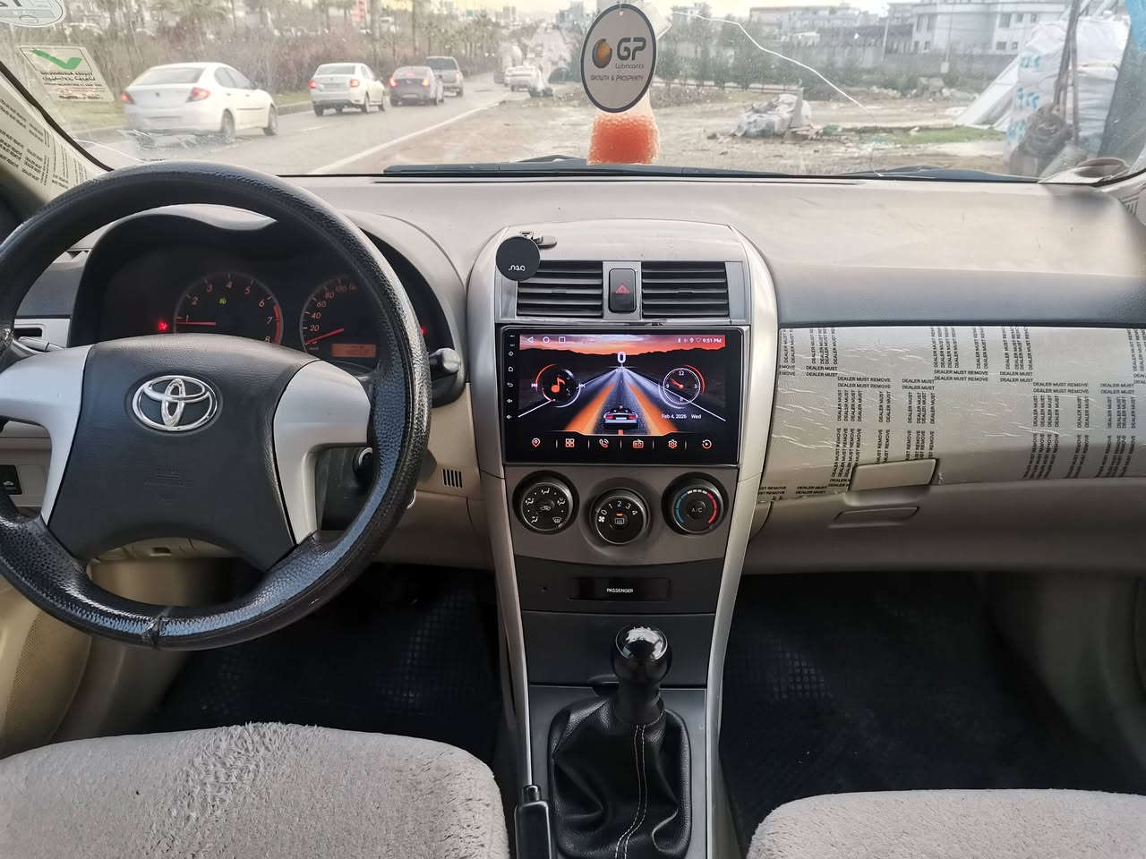 بەناوی خوای گەورەو میهرەبان کرۆلا مۆدیل2011بۆ فرۆشتن کامل ڕەش پیشو دوای کەپسە هەردو چەمەلەقی دوای بۆیاخە بێ ناوگرتن سەنەوی بەسەر چوە  سۆنەریم داناوە 915هەزار غرامەی تیدایە دوای معامەلە بۆت دەگیڕمەوە نرخی 112گەڵاو معامەلەیکی  زۆر کەم  گۆڕینەوەش دەکەم بەتەکسی  شوین سلیمانی مشتەریت تیل بکە***********
