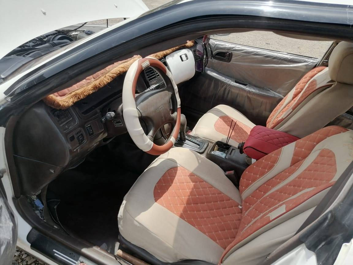 السلام عليكم
مارك  نفخ موديل 1995رقم بغداد تحويل ثاني يوم
مكفوله كص ونقل جثه وضربه وعيب شرعي 
مكينه كير ونجي  بلكارتون  كهربائيات تبريدمنضومه  كله جاهز  
سعر.60  وبيه مجال بسيط
مكاني ناصريه الدوايه 
رقم ***********
