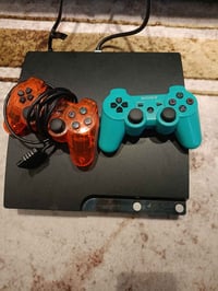 بلايستيشن 3 • مكتبتين العاب • كنترولتين