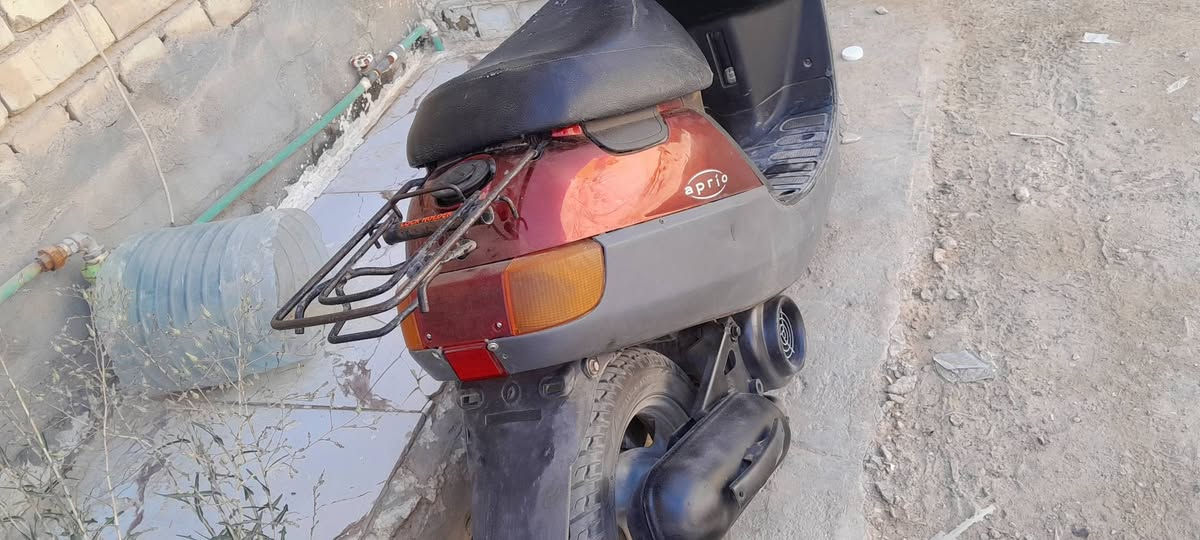 سلام عليكم دراجه بطه نضيفه كله شغاله سلف هندر السعر 250 وبيه مجال مكان كربلاء ***********
