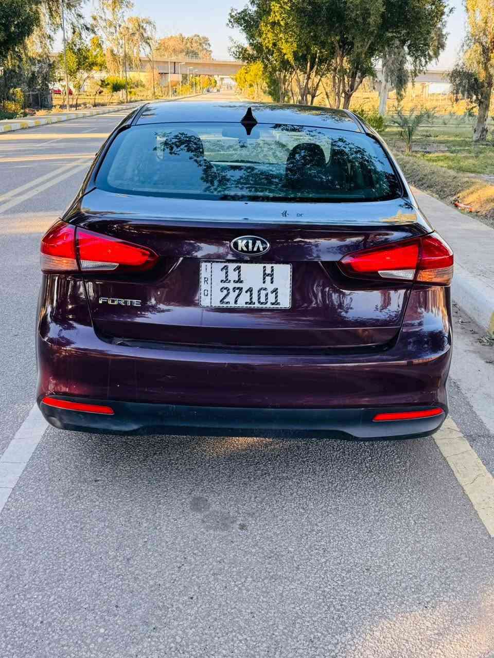 السلام عليكم 
فورتي
موديل 17 
وارد أمريكي
حادث بنيد بدون دواخل سونار مرفق 
مكينة 2000 دوش
جاهزة من كلشي 
مكينة 
كير 
حدادية 
تخم تاير 
تبريد 
مكاني بابل مسيب 
***********
