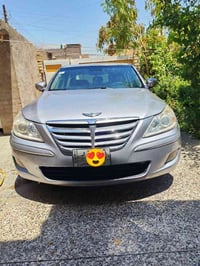 جنسيزز 2012 رقم بغداد تحويل ثاني يوم  سياره جديده فول مواصفات تبريد تح...