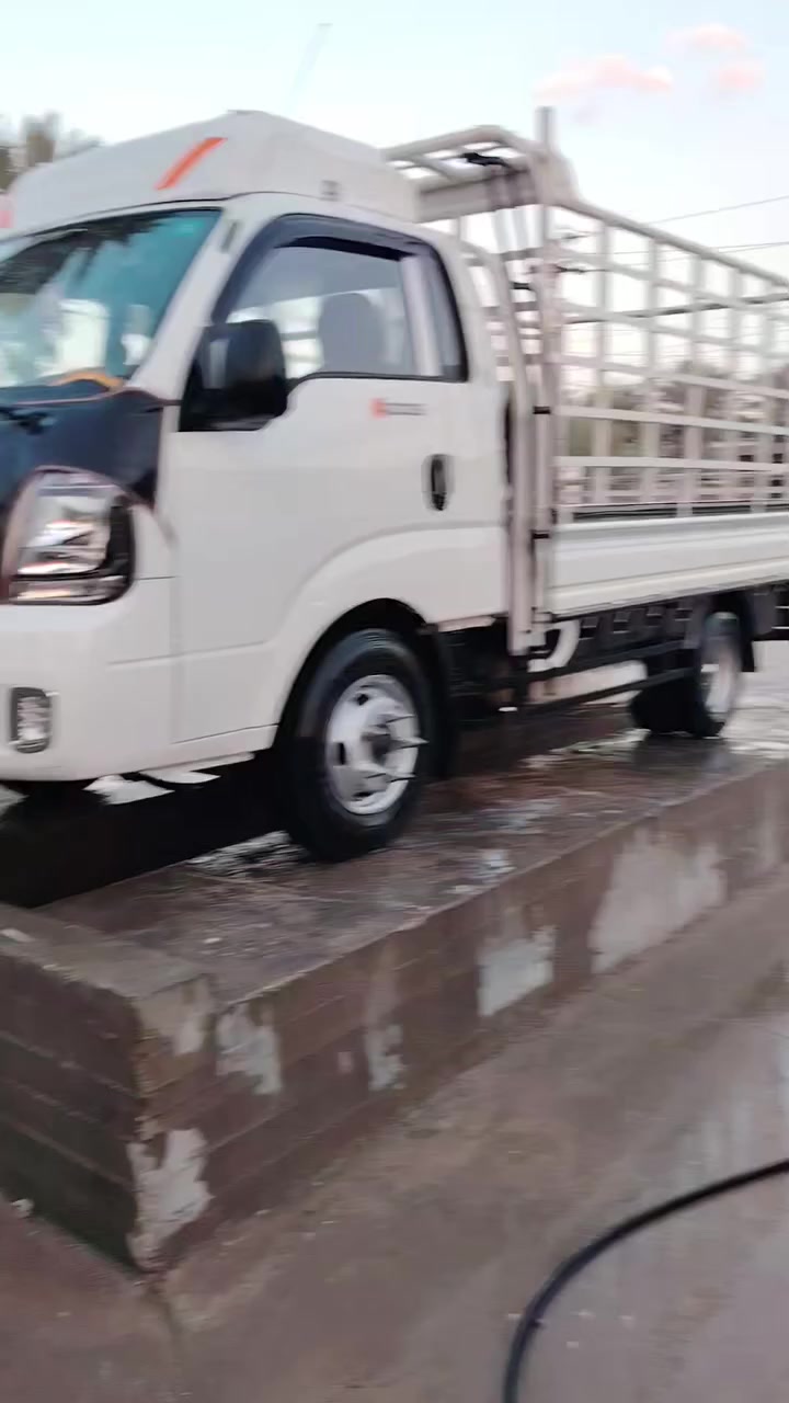 السلام عليكم كيا 2024فحل لبيع رقم بابل سيارة كامله محجر بوري درجئ اولئ تحويره دوشمة مكفولة كفالة عامه ماشيه 41الف حقيقي الشراي بي خير ويدلل***********
