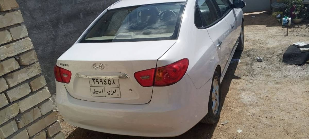 سلام عليكم النترا 2011 رقم أربيل سنويه ماساقطة مكينه كير حداديه تخم تاير جاهزة مكفولة من الفتح بيها بارد خفيف بلباب سدر سعرها 120 وبيه مجال مكاني النجف الأشرف / حي ميسان 
 رقمي ***********
