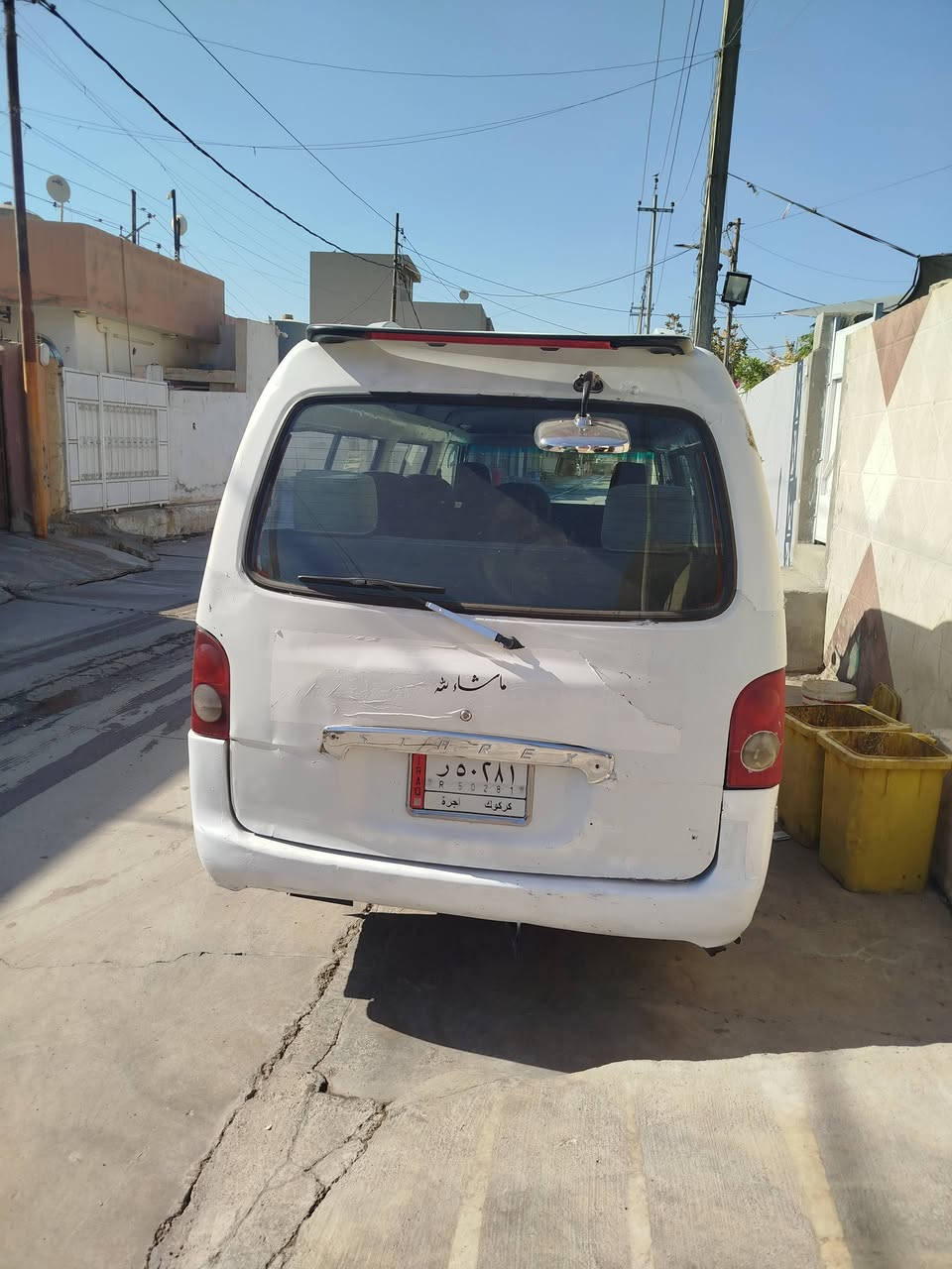 هونداي 11راكب للبيع رقم كركوك وكاله عامه بسمي موديل 1997 بشرط تحويل محرك ونجي طيرات جديداسعر 40بي مجال  ،،/***********/***********
