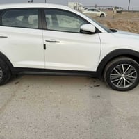 توسان خليجي موديل 17رقم بغداد تحويل سيارة مكفوله كفالة عامه ماشيه 70لف...