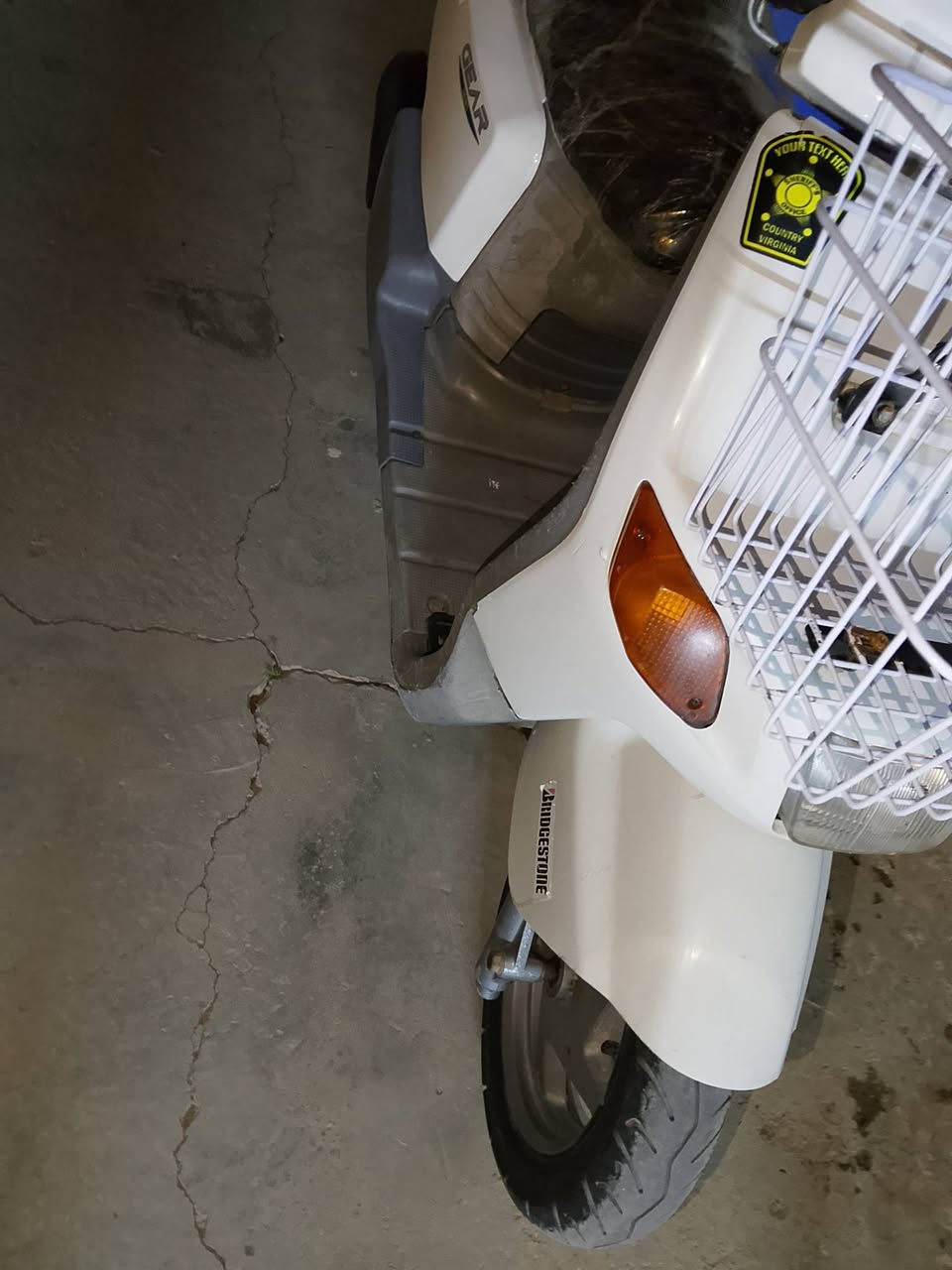 السلام عليكم
دراجة بيكم للبيع الدراجة خير من الله من كهربائيات سلف شغال اشاير هورن الدراجة كاملة مكملة مكينة ناعمة لو تجيب الف فيتر وياك ميطلع بيها عيب واحد 
السعر 550الف وبيها مجال بسيط للشراي 
للتواصل *********** موجود واتساب
العنوان بغداد البياع
