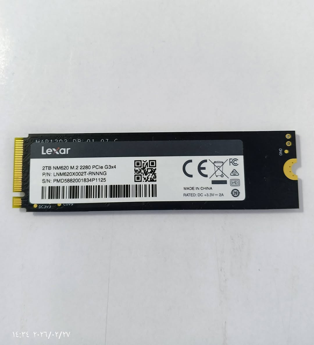 ذاكرة تخزين ليكسر 2 تيرابايت SSD M.2 فائق السرعة جديد
الماركة: Lexar (ليكسر)
الموديل: NM620 M.2 2280 PCIe Gen3x4 NVMe
السعة: 2 تيرابايت (2TB)
​المواصفات الفنية:
​النوع: SSD NVMe فائق السرعة، أحدث من الـ SSD العادي بمراحل.
​سرعة القراءة: تصل إلى 3500 ميجابايت/ثانية لأداء جبار في الألعاب وبرامج المونتاج.
​سرعة الكتابة: تصل إلى 3000 ميجابايت/ثانية.
​الاستخدام: متوافق مع الحواسيب المكتبية (PC) واللابتوبات التي تدعم منفذ M.2.
​المتانة: مقاوم للصدمات والاهتزاز، ويتحمل ضغط عمل عالي (1000 TBW).
​لماذا تختار هذا الهارد؟
​يقلل وقت تشغيل الويندوز إلى ثوانٍ معدودة.
​مساحة ضخمة (2 تيرابايت) تكفي لأكبر الألعاب والملفات.
​أداء مستقر جداً بفضل تقنية Lexar الأصلية.
​الحالة: جديد.
السعر: (165،000) دينار عراقي السعر جوة السوك 
للتواصل واتساب ***********
تليكرام @Moko250
​كلمات دلالية للبحث:
#Lexar #SSD #NVMe #2TB #Iraq #ليكسر #هارد #تطوير_حاسوب #2_تيرابايت #العراق #بصره #بغداد
