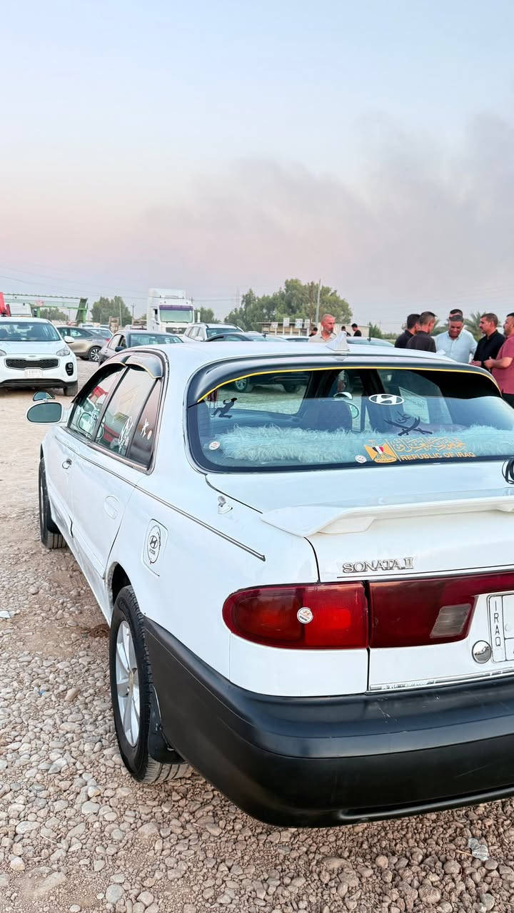 سوناتا 2 موديل 1994 رقم بغداد مكينه 2000 كير عادي لا صرف ولا تبخير  تبريد ثلج السنويه ل 2027 مكان السيارة كنعان السعر 40 وبيها مجال *********** 
تراي وين متريد
