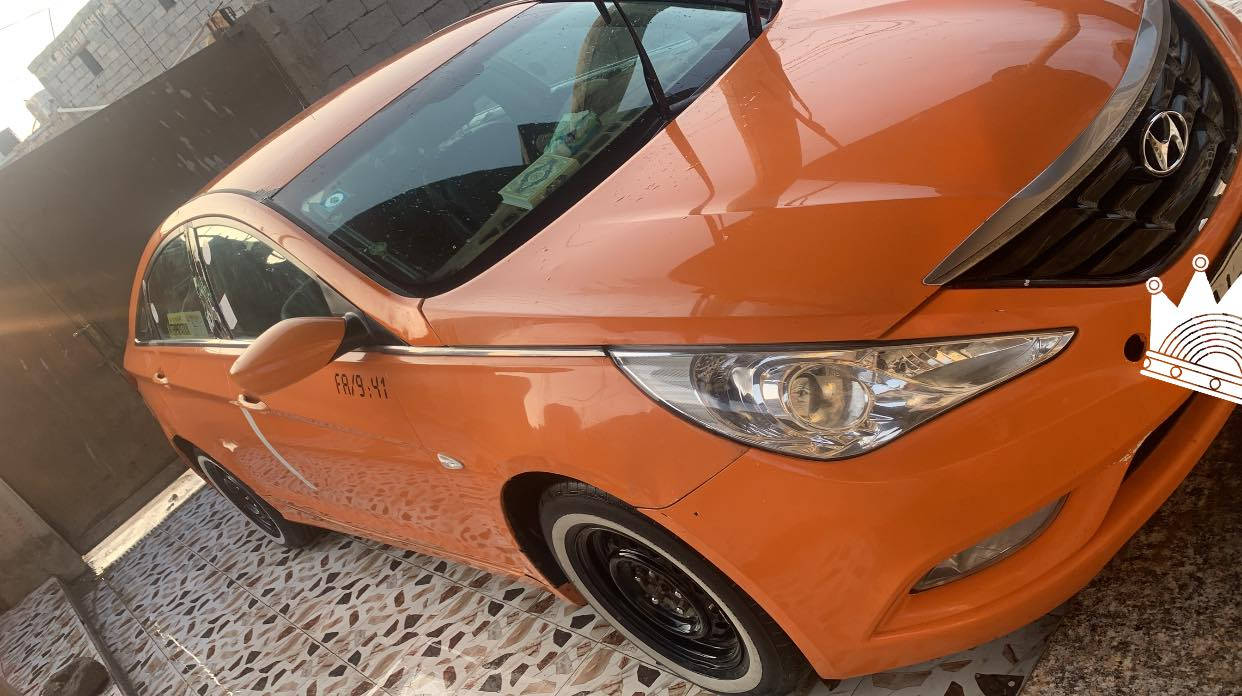 سلام عليكم سوناتا 2011كوري مضلع خطين بيه جاملغ وبنيد فقط الباقي كفاله السعر ٨٥ وبيه مجال قليل للاتصال***********
