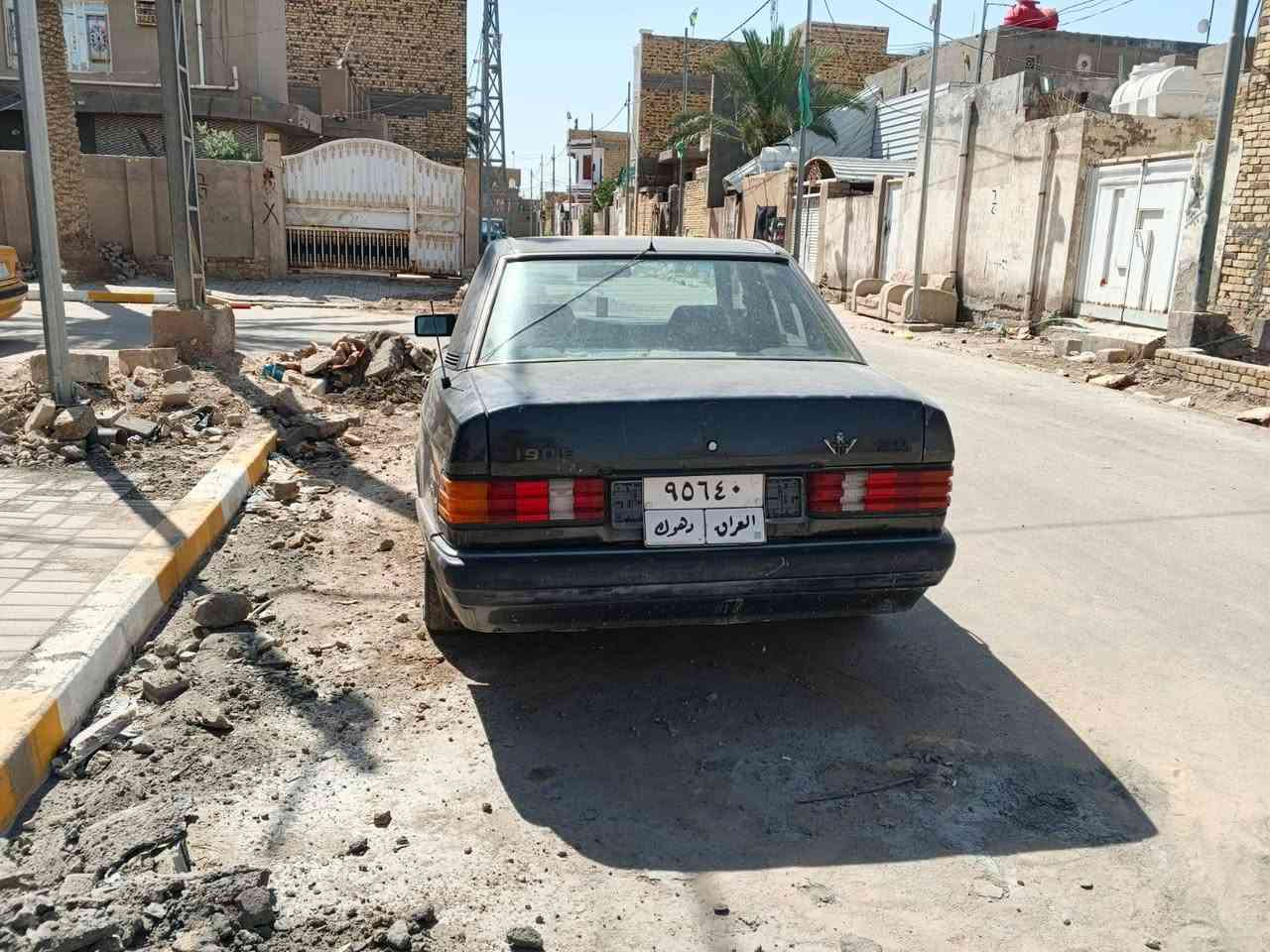 سلام عليكم مارسدس طيارن سياره بلاديه مكينه وكير بلاد رقم دهوك سياره نضيفه لبيع سعره ٣٨مكاني ديوانيه مكلف بنشر رقم‏‪***********‬‏
