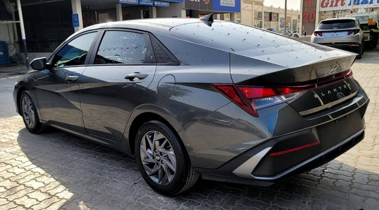 � زبائننا الكرام… مركز المهندس لأستيراد السيارت
📍من داخل منفذ سفوان #البصره الاستلام مباشر 🔥

🚘 Hyundai Elentra 2024 💥

💰 السعر: 115 $ بدون كمرك
🔧 الحالة: مصلحة وجاهزة داخل المنفذ

💥 كفاله من الصبغ - بصمه محرك 2000 دوش

✅ بإمكان التخريج بكتاب شهداء (إعفاء من الكمرك لمن لديه كتاب شهداء).

📍 كربلاء - سيف سعد البلديات

📞 للاستفسار:
👤 د. شهيد: ***********

 👇🏼رابط كروب الواتساب 
https://chat.whatsapp.com/G1vHBgZwn280PCMz6HkyiX?mode=gi_t
