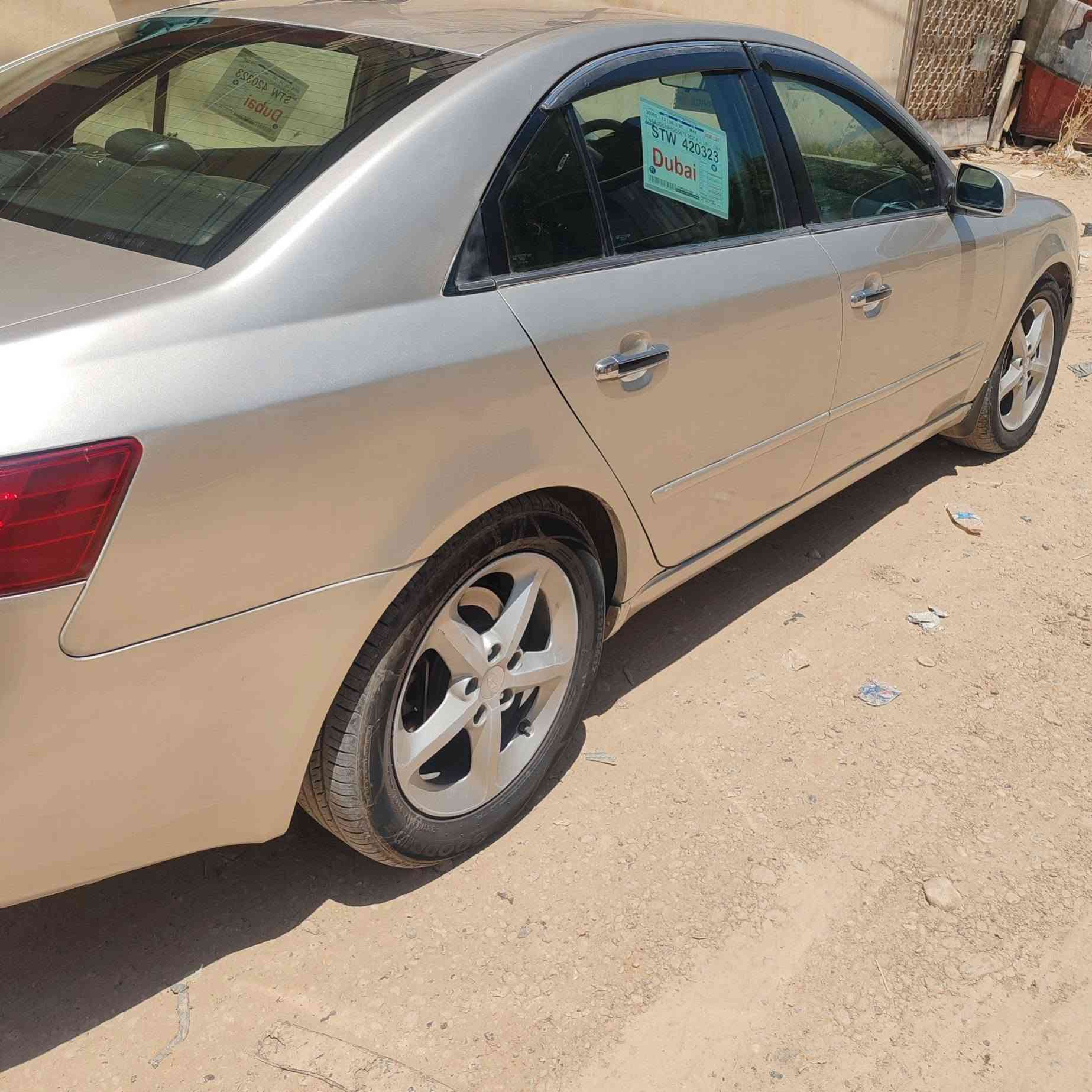 هونداي سوناتا ٢٠٠٦ رقم بغداد انكليزي سنوية جديدة هزة جديده ششرط التحول
كير مكينة تدفئة تبريد كلة مكفول تخم تاير باتري اتريها وين ما يعجبك صبغ عام جمالية مكفلة شاصي حوض لغود بدون اي داخل 
داخل جلد شاشة كامرة دوارة
السعر ٧٧ بيها مجال للاستفسار الاتصال ***********
