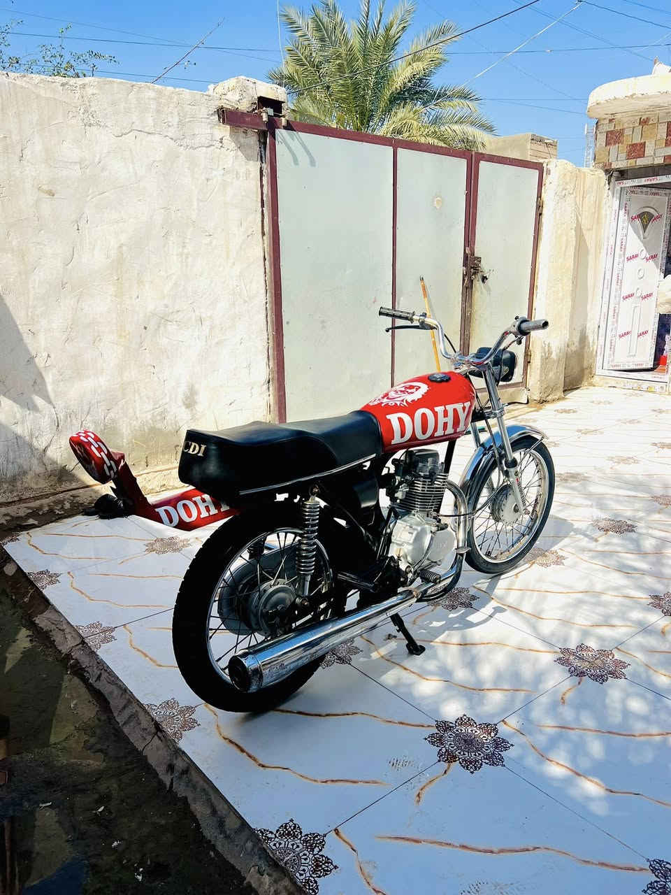 كلك 550 وبيه مجال مكفوله مديل 24 شاصي 21 مكينه ما مفتوحه مكاني الدوايه ***********
