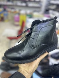 بوت رجالي • مقاس ٤١-٤٥ • حي الامام علي