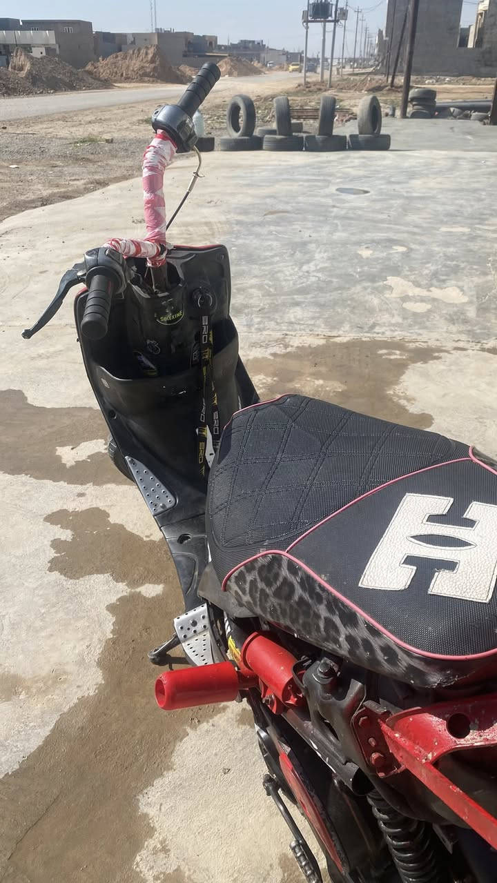 للبيع فقط !!
ماكس عدلة مال لعب
بوشة 55 
سلف مال 55
نگرة وسلف
الدراجة شرط شلعه ومعدل
كفراتها كامله وكلها مختمه 
 مكاني تكريت الديوم 
السعر خاص أو واتساب (***********)
