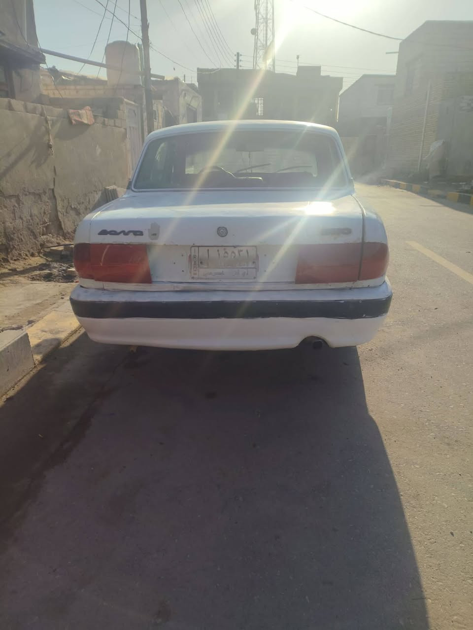 السلام عليكم فولكه للبيع سياره جاهزه من كلشي گير مكينه شرط اصوليات السياره جاهزه وكاله بسم صاحب السياره تبريد نقص غاز حداديه نضافه 80 بل ميه كهربائيات شغاله كلها غرفه نضيفه باتري جديد سياره سعر 46 وبيها مجال قليل مكلف بلنشر رقم صاحب السياره *********** مكان سياره حي العسكري
