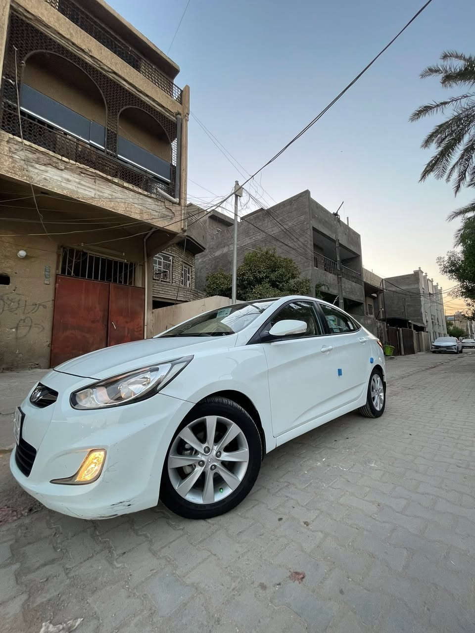 سلام عليكم اكسنت موديل 2015 خليجي شركه العامه فول موصفات مكفوله كفاله عامه عده رصعات بل قماره كير محرك كفاله عامه ما مفتوحات ماشيه 62 سبير ما نازل نايلون وفابلون شركه بيه سياره جهزه وجديده بمعنه الكلمه مكاني بغداد الدوره عارضه 108 وبيه مجال رقمي ***********
