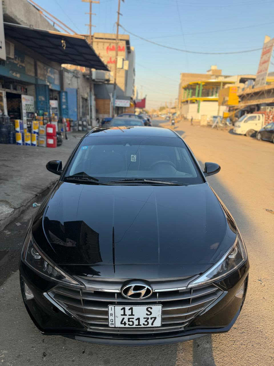 السلام عليكم تحية طيبة للجميع 🫡
النترا وارد امريكي موديل 2020حادثها بالحوض مكان السبير صبغ جاملغ و صندوق محرك دوش 2000 گير AT بلاد مو تحوير السياره جاهزه من كلشي صدر امامي خلفي تخم تاير شاشه كامره  تبريد شغال عليها ادامه كامله رقم بغداد بسمي تحويل مباشر السعر 127 ورقه وبيها مجال للشراي مكان السياره بغداد 
‭٠٧٧٠ ٣٤٣ ٤٩١٣‬ موبايل
