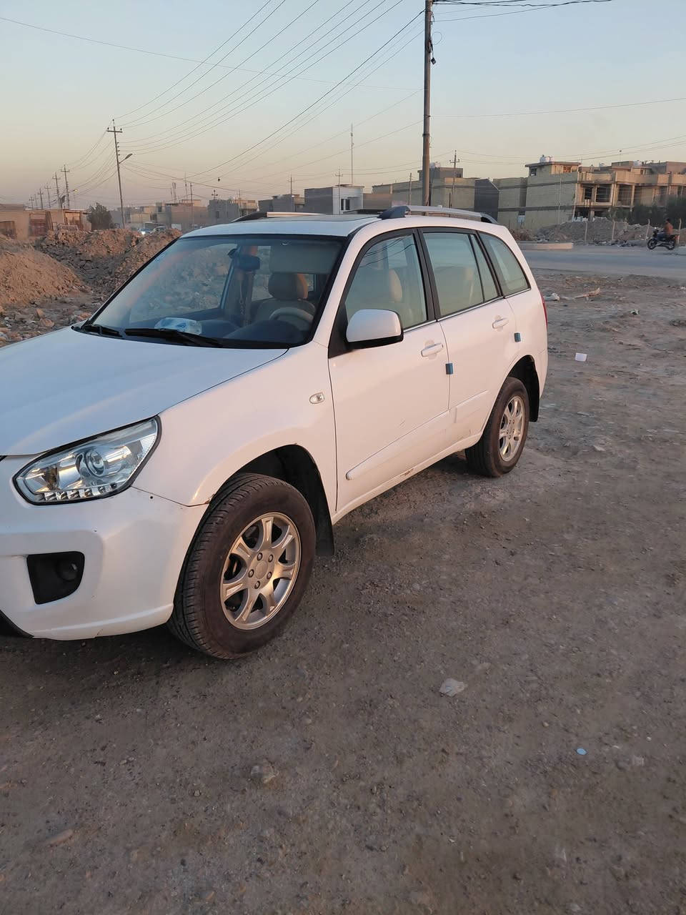 السلام عليكم تيكو ٢٠١٣ كير كهربائي ماشيه ٨٥ الف رقم بغداد مكفولة من الحادث بيهه ملاحظات فقط السعر ٦٧ ورقه وبيها مجال 
مكان السيارة الزعفرانية


**إذا كنت صاحب هذا الإعلان وتريد حذفه لأي سبب، رجاءا أرسل رسالة إلى الدعم الفني**