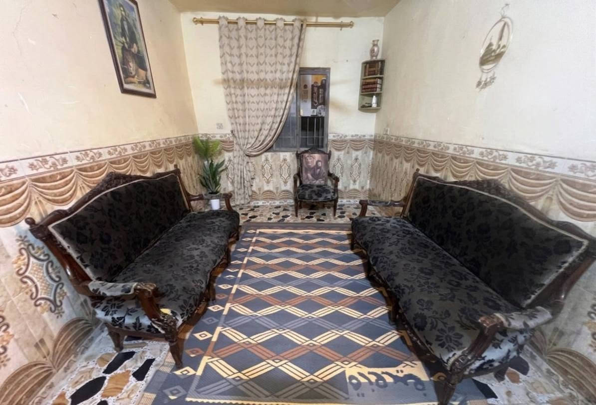 السلام عليكم عندي مجموعه أغراض تخم مصري ٣ قطع وعندي طباخ عشتار الأصلي وهذا الكاونتر انسب الأسعار عنواني الغزاليه شارع المركز انسب الاسعار


**إذا كنت صاحب هذا الإعلان وتريد حذفه لأي سبب، رجاءا أرسل رسالة إلى الدعم الفني**