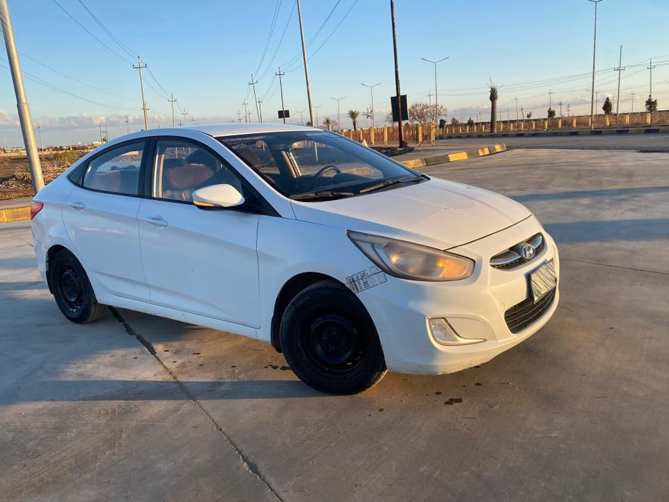 للبيع اكسنت مديل 2017 منافيس
محرك ما مفتوح  صبغ تقريبن قطعه فقط 

متوفر واتساب او اتصال ***********
