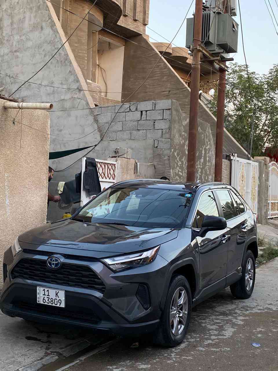 السلام عليكم من رخصة الادمن للبيع RAV4 موديل 23 
سيارة فقط بيها جامرلغ وصور الحادث بلمنشور
السعر 210 وبيه مجال. فقط بيع 
***********
ديالى بعقوبة
