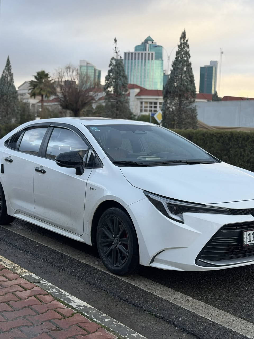 كورلا 2024شكل امريكي محرك 1800 هايبرد HEV  داخل جلد برتقالي رقم بغداد بسمي السيارة
كفالة من مكينه وكير 

ماشيه.26,000سيارة جديده

❇️محرك 1800 هايبرد شحن ذاتي 

❇️بصمه + دخول ذكي 

❇️هاندر بريك بصمه + اوتو هولد

❇️رادار امامي 

❇️سياقه اليه 

❇️تبريد قطعتين 

❇️تبريد بيانو شاشه 

❇️شاشه ابل كار بلي + كامره خلفيه دواره 

❇️مانع نزلاق + مود درايف +  ايفو مود 

❇️6  ايرباك

   

❇️حساس لايت كامل اوتو عالي ناصي اوتو + حساس ظغط اطار 

❇️تحكم سترين كامل فول 

❇️لايت زينون + لد صباحي + اشاره لد  

سعره 140$ وبيها مجال

عنواني بغداد

***********
