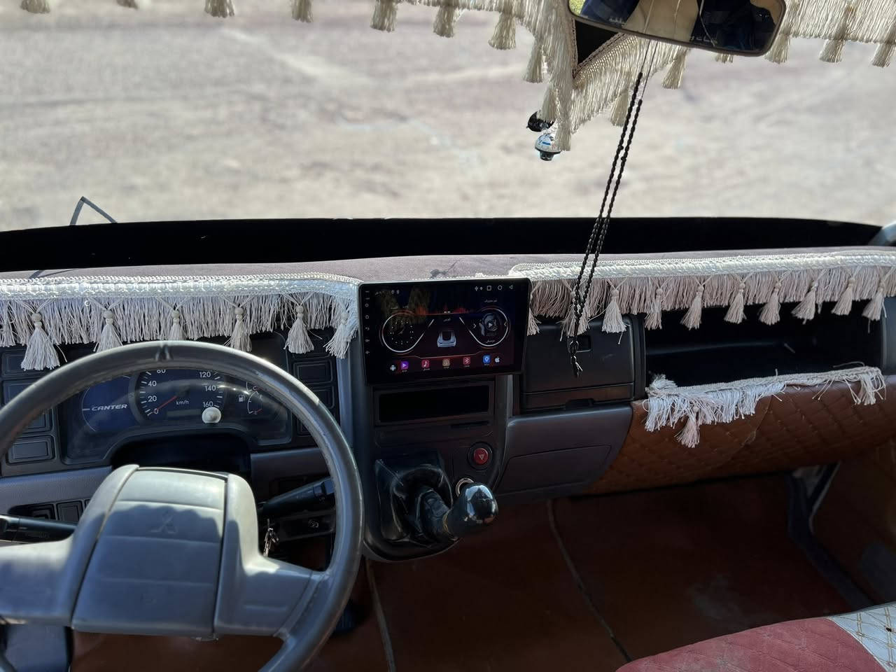 بسم الله الرحمن الرحيم 
1-كنتر للبيع موديل 2012مكفوله كفاله عامه من الصبغ وكير واكسل وتخم تاير صفر محرك بيه صرف ماتبقا مكفوله كفاله عامه شرط التحولين سنويه لل2027
السعر 190رجاا رجاا الموشراي لا يكسر بحلال غيره
لتواصل الشراي فقط ***********
