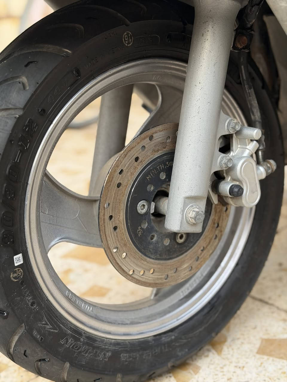 السلام عليكم دراجه سبيسي ١٢٠ الشاصي صيني  
المكينه ياباني الدراجه كانت شغاله قبل كم يوم طفت وابيع كوم حديد لشراي يراسلني خاص ويدلل او اتصال ***********
