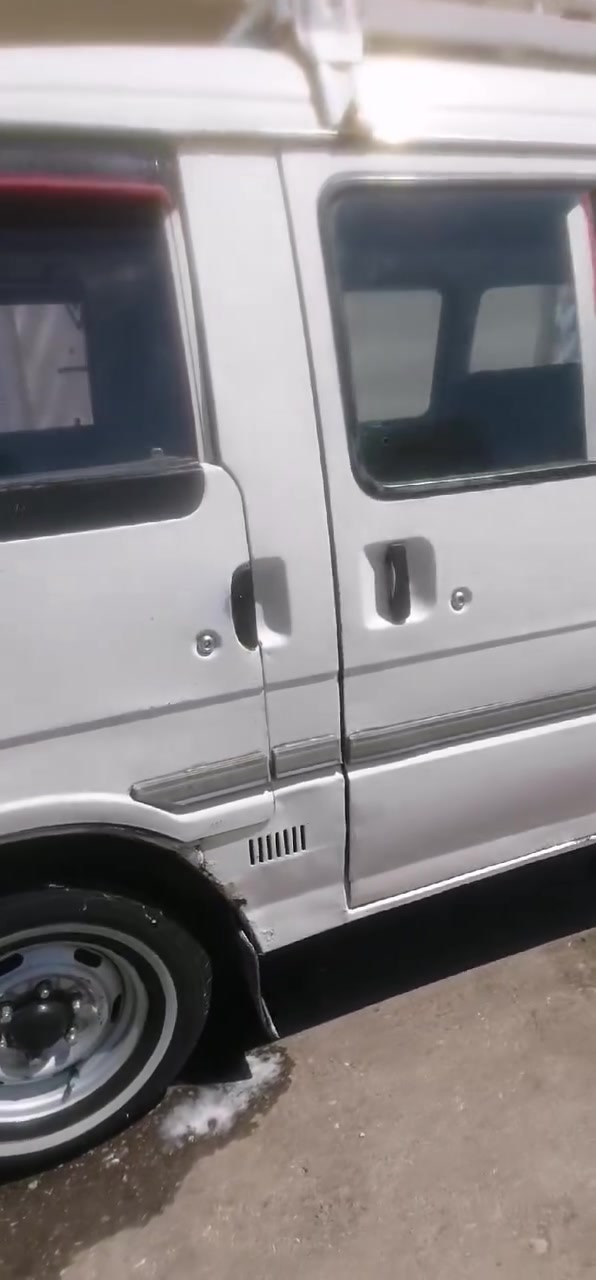 سلام عليكم مازده للبيع مديل 92 مكينه شواصي مكفول خط وبحث حي العامل كير نضيف اكسن بيه ونه قليل سلف جديد باتري جديد دينمو جديده كاعيه جديده المكان كربلاء الطاقه السعر 58 وبيه مجال بصيط ***********.
