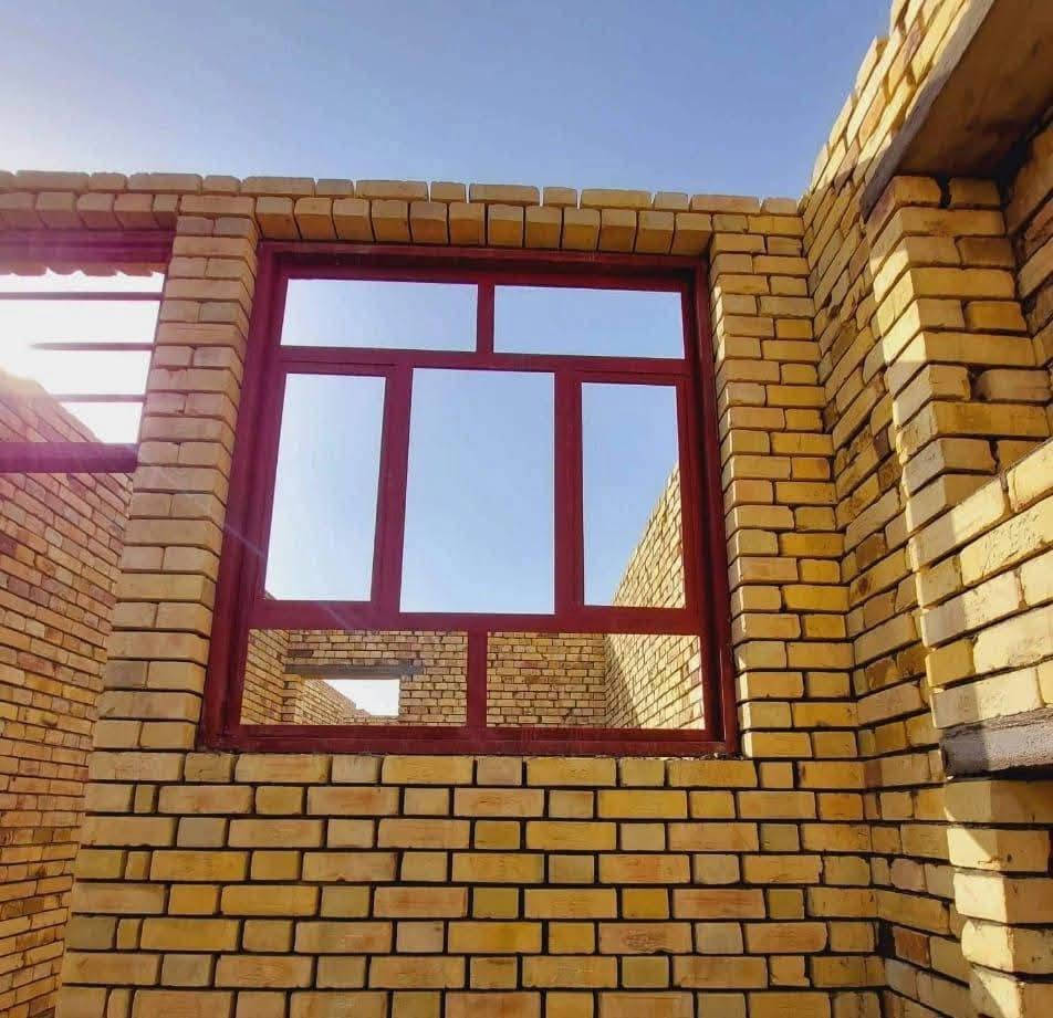 سلام عليكم خلفه بناه طابوك بلوك فرمستون درجة اوله اشرف مهندسين مصداقيه بعمل ولتزام بلعمل باسعار مناسبه انتصل وبيك خير ودلل ***********
