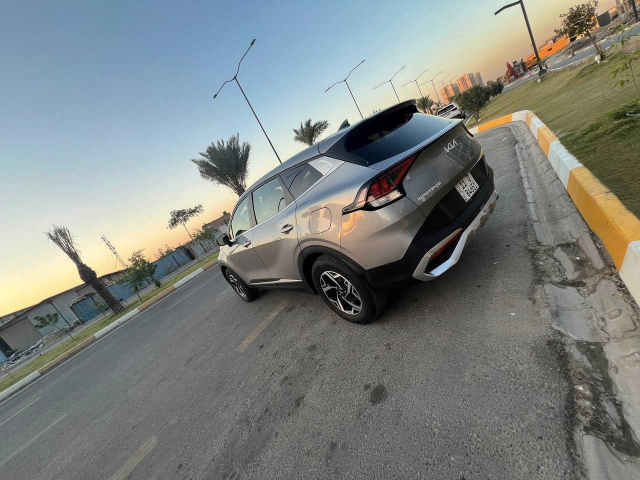 سلام عليكم سبورتج 2023امريكي بيها جاملغ وبنيد
السياره نص فول مكينه كير صدر تريد تخم تاير كفاله ما ناقصها اي شي بيها تعمير في مقدمه الشاصي الايسر فقط السعر 158وبيها مجال بصيط مكاني بغداد حي الجهاد رقمي***********
