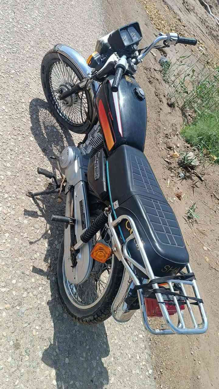 السلام عليكم مكلف بنشر دراجه ارشا اوراق اصولي موديل19مبدل بوشه وبستم *********** السعر450قفل قفل
