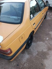 سياره 2016 مصفره هيئه وغرامات سياره جاهزه بيجو لميس 35,$ 07775521855