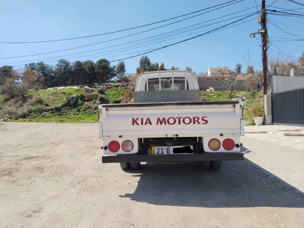 کیای 2700مۆدێل 2014نمونە یە لەجوانیا بێ بۆیاخ بێ لێدراوی گێڕومەکینەوعەکسلی بەشەرت سەنەوی تازەیە تا 2031 بەناوی خۆمانەوەیە چرکەی تیانییە شەش تایەی تازەیە هه موگیانی بەشەرت..ژ.م.*********** السليمانية, العراق
