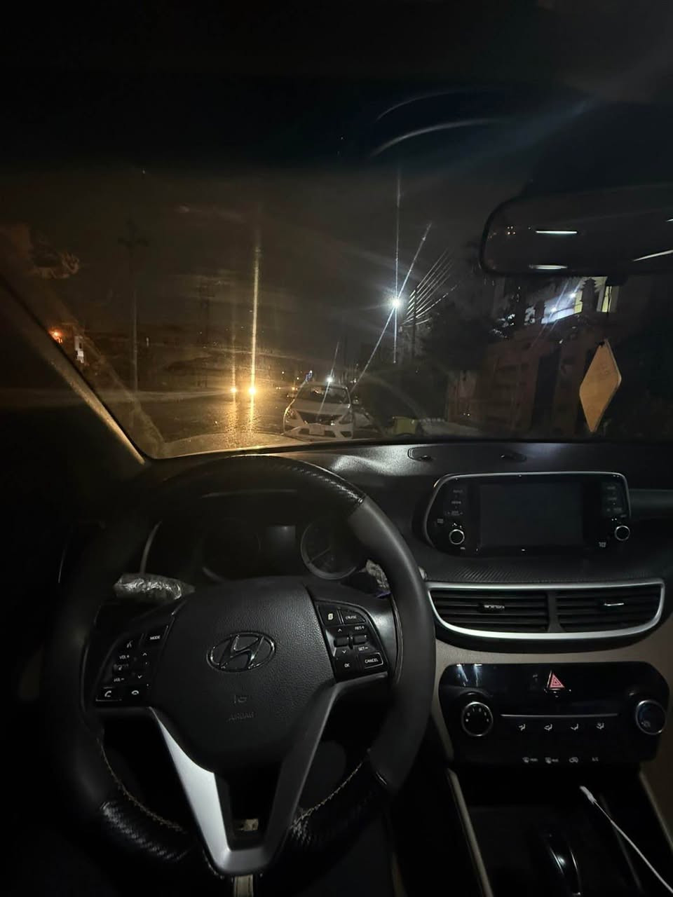 تۆکسۆن ٢٠٢٠ ١٠پارجە لەسەر ساخی فول فول مواسەفات سیارەکە هەموو شتەکی بەشەرتە *********** أربيل, العراق
