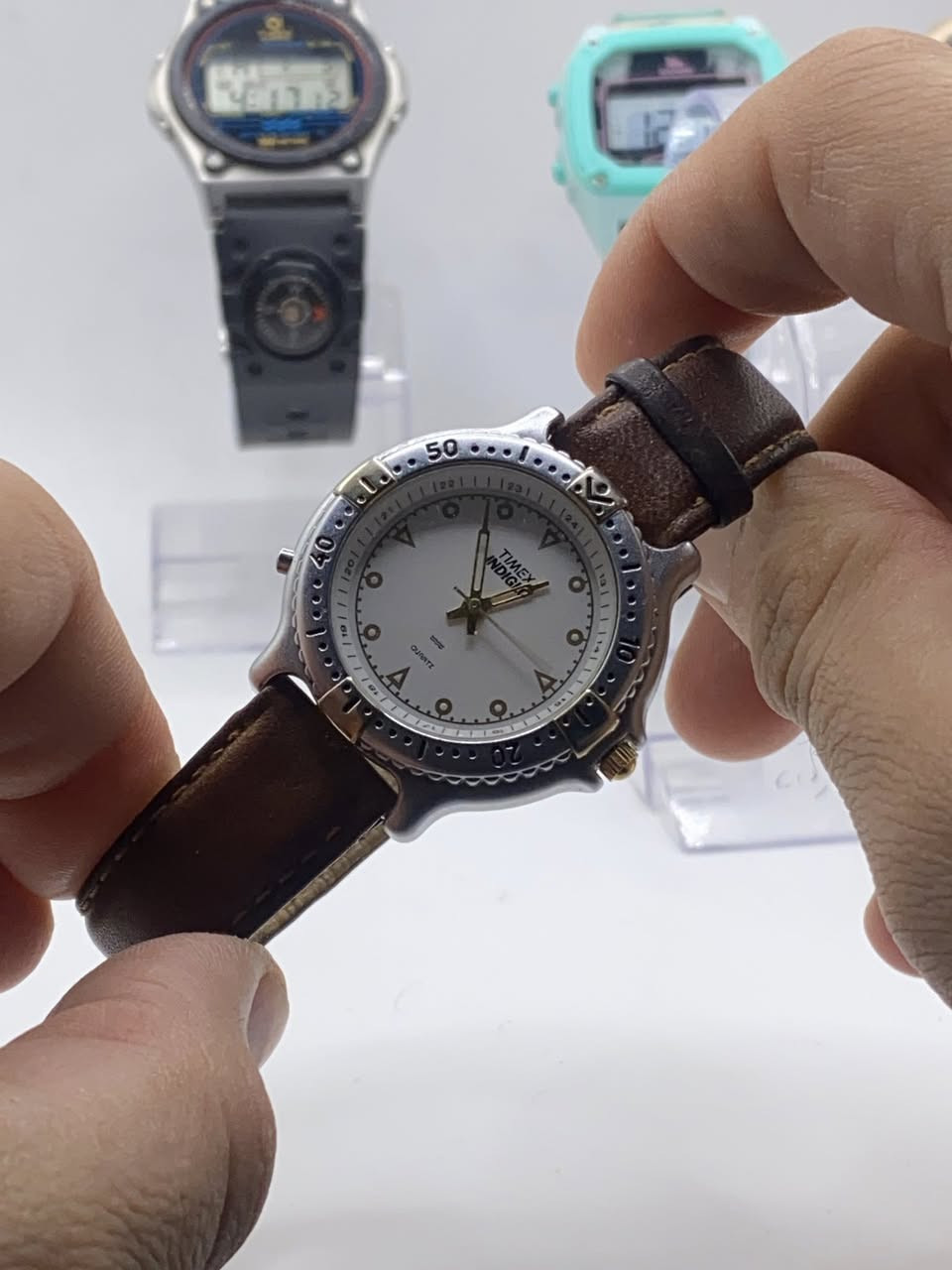 السلام عليكم 

تصفية على القطع سعر الساعة 25الف وقطعتين ب45 الف

للاستفسار خاص او ***********
