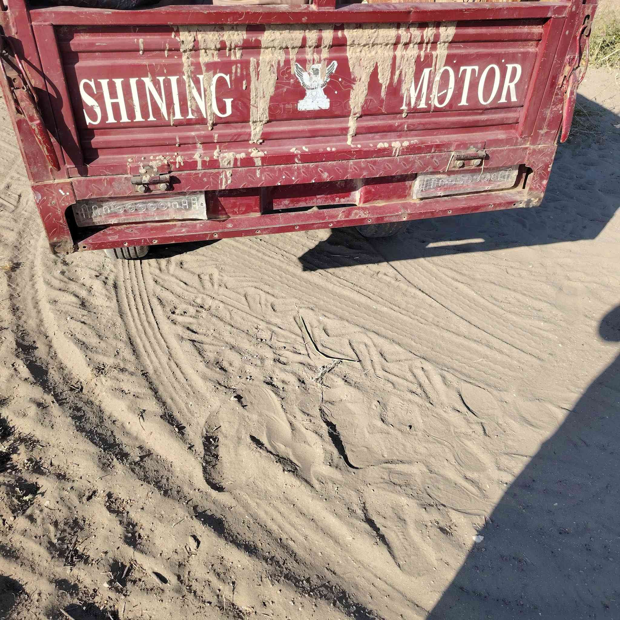 سلام عليكم ستوته لبيع موديل٢٢ مسجله تخبل محرك خير من الله  ***********
سعر ٢/٤٠٠
