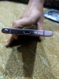 نوت20 الترا • ٢٥٦ • شاشة مكسورة