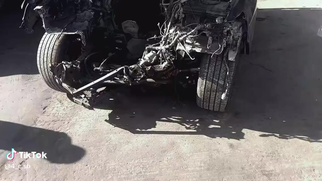 #تعديل #شواصي #كافة انواع سيارة 🚗 #وفتح صدر سيارة لايك وتعليق حلو مثل وجهك الحلو رقم الهاتف ***********..  بي.واتساب @الجميع
