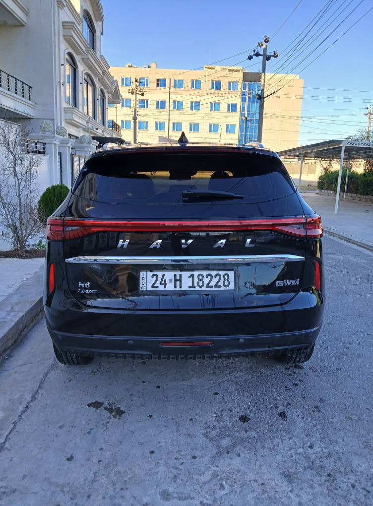 هاڤال2022 ـH6 
هاڤاڵ H6 فول فول مواسەفات پانۆڕاما بەسمە کوشن کارەبی و پێنج کامیرە فول فول مواسەفات  هەموو ی کرایتە لەزگەی ppf  هیچی نیە نەبۆیاخ نەلێدان 110هەزار ڕۆیشتووە نرخی 155وەرەقە ...هەولێر*********** أربيل, العراق
